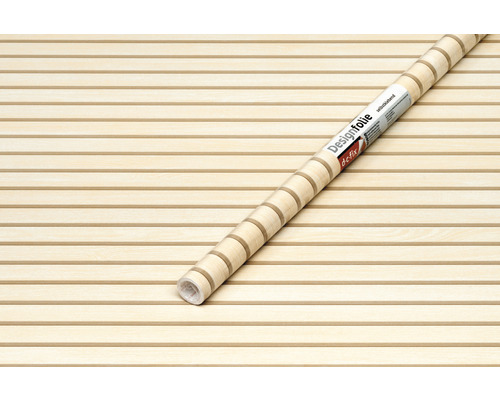 Folie decorativă cu aspect de lemn pe o suprafață