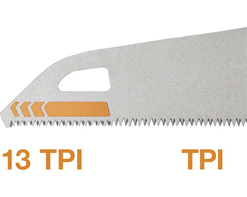 Imagine detaliată cu o lamă de ferăstrău de mână cu 13 dinți pe țol