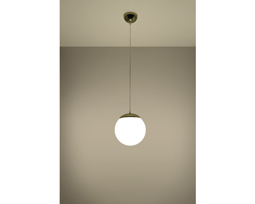 Lumină suspendată cu glob rotund din sticlă albă și suspensie metalică