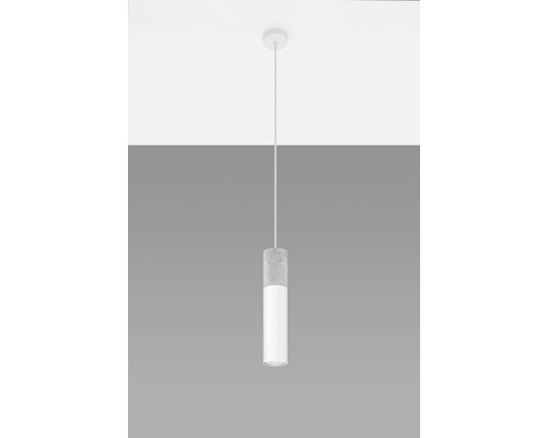 Lumină suspendată din beton și sticlă