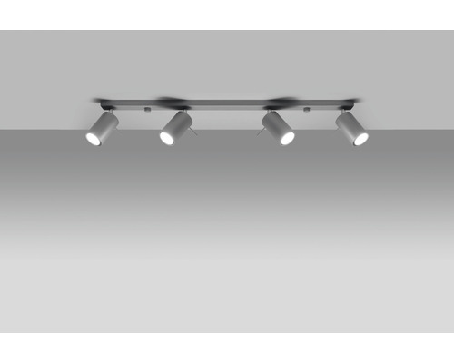 Lumină de tavan cu patru spoturi