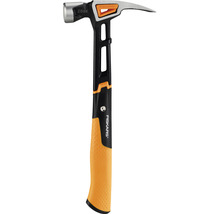 Ciocan Fiskars, 567 grame, cu mâner ergonomic
