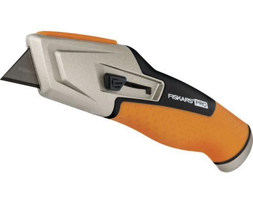 Cutter pentru covoare Fiskars Pro cu lamă trapezoidală