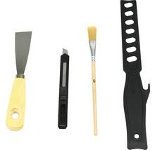 Set de scule format din spatulă, cuțit pentru covoare, pensulă și rolă de vopsea