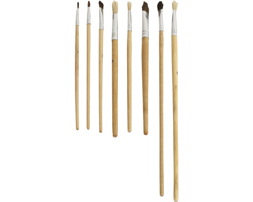 Set de nouă pensule de pictură cu mânere din lemn.