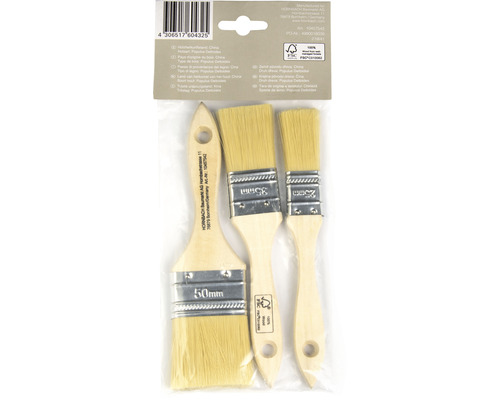 Set de trei pensule pentru lac cu mâner din lemn și dimensiuni diferite într-un ambalaj.