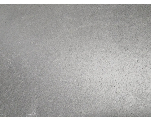 Prim-plan cu o placă de ardezie