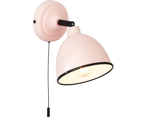 Lumină de perete cu comutator cu șnur pentru controlul luminii