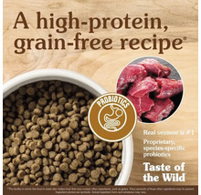 Mâncare pentru câini bogată în proteine și fără cereale într-un castron cu un simbol pentru probiotice și sigla Taste of the Wild.