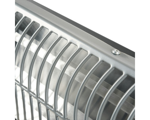 Vizualizare detaliată a grilei de protecție a unui radiator