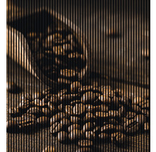 Boabe de cafea și lingură de măsurat cu boabe de cafea