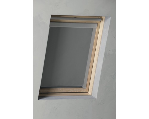 Fereastră de mansardă cu rulou