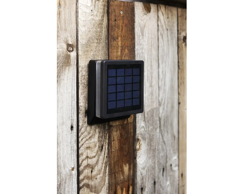 Lumină solară pătrată pentru montare pe perete de lemn