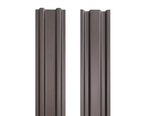 Doi stâlpi metalici pentru gard