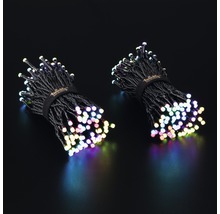 Două mănunchiuri de luminițe decorative cu multe lumini colorate mici