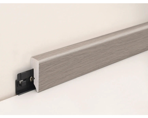 Plintă din lemn cu clemă de fixare