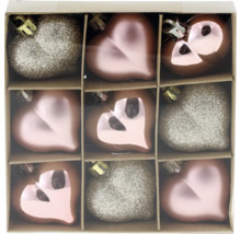 Nouă globuri de Crăciun în formă de inimă cu suprafețe diferite într-o cutie