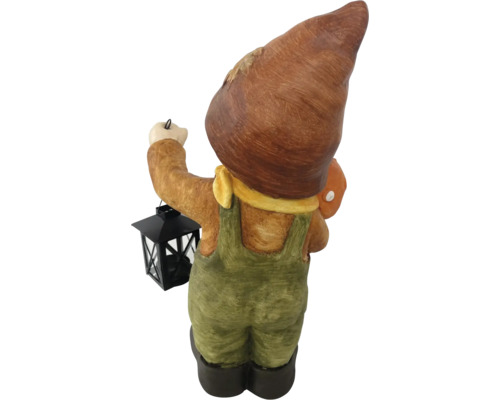 Piticul de grădină cu lanternă, vedere din spate