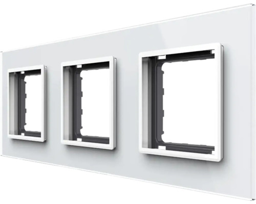 Ramă triplă pentru întrerupătoare și prize