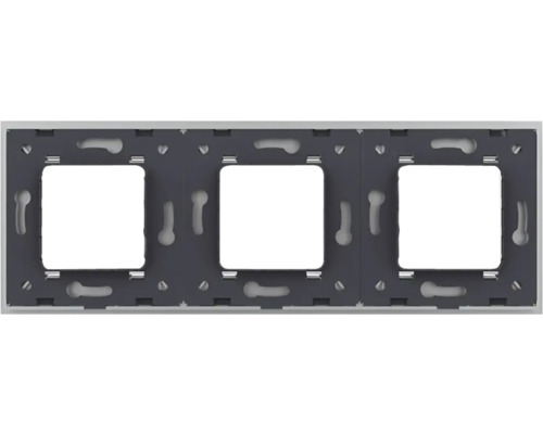 Ramă triplă pentru întrerupătoare și prize