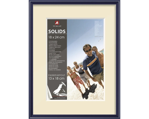 Ramă foto cu passepartout, format 18 x 24 centimetri