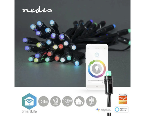 Ghirlandă luminoasă Nedis SmartLife cu 48 de LED-uri și o lungime de 10,8 metri lângă un smartphone.