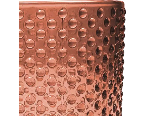 Detaliu al unui pahar cu suprafață punctată