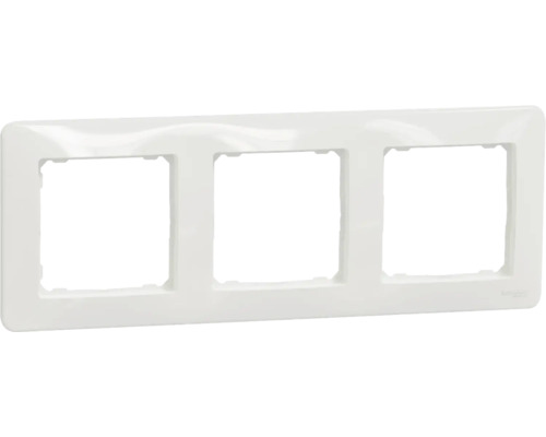 Ramă triplă pentru întrerupătoare și prize