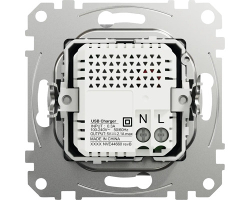 Partea din spate a unui încărcător USB de perete, cu date tehnice.
