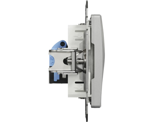 Vizualizare detaliată a unui comutator pentru instalații electrice