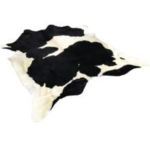 Covor cu design de piele de vacă