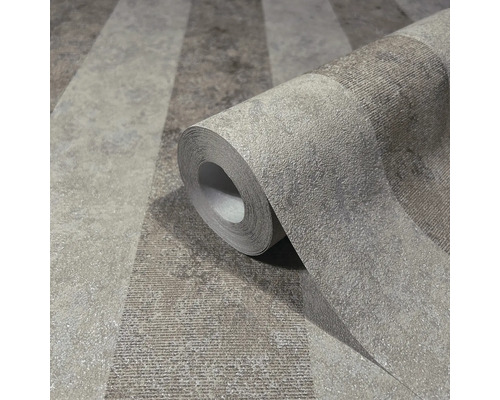 Rola de tapet cu model în dungi