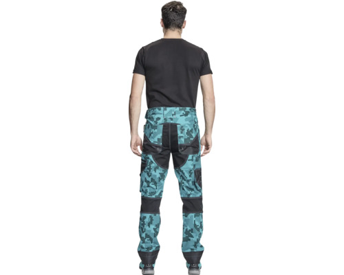Pantaloni de lucru cu model de camuflaj digital, vedere din spate