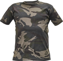 Tricou cu model camuflaj