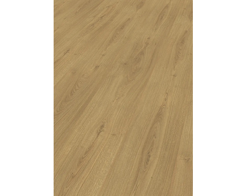 Prim-plan cu podea laminată cu aspect de lemn pentru utilizare interioară