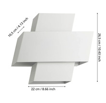 Lumină de perete albă cu dimensiuni