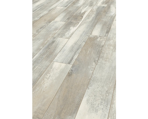 Podea laminată montată cu aspect de lemn