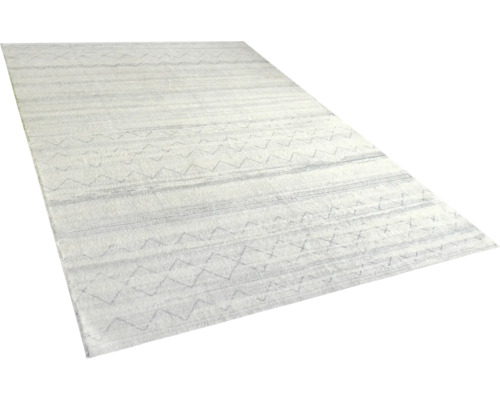 Covor cu modele geometrice