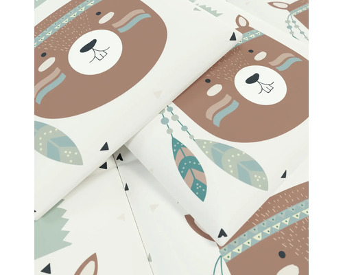 Tapet cu motive de urși și animale pentru camera copiilor