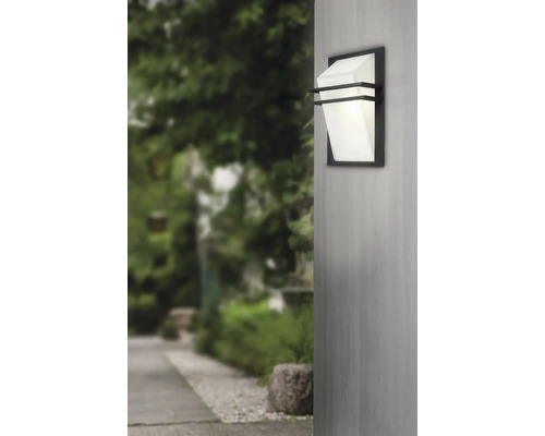 Lumină de perete pentru exterior cu design geometric și iluminare indirectă
