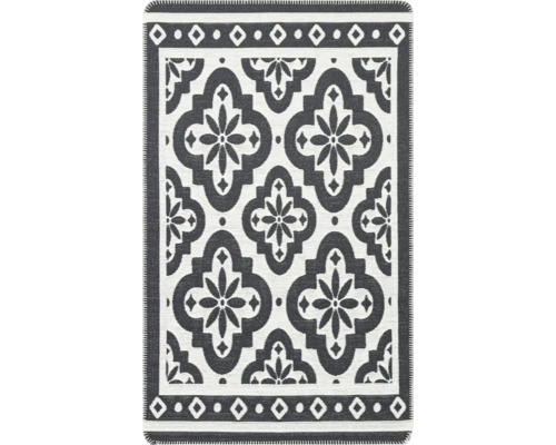 Covor cu model floral