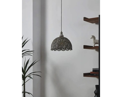 Lumină suspendată cu model filigranat