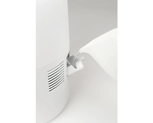 Umidificatorul este umplut cu apă