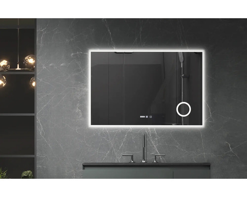 Oglindă dreptunghiulară cu iluminare LED în baie