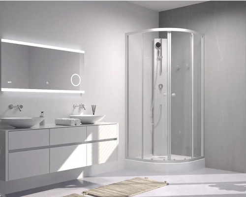 Baie cu oglindă iluminată, lavoar și cabină de duș