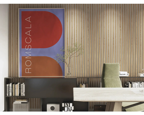 Birou cu birou, scaun, raft și poster înrămat pe perete