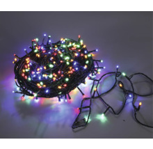 Ghirlandă luminoasă cu lămpi LED colorate