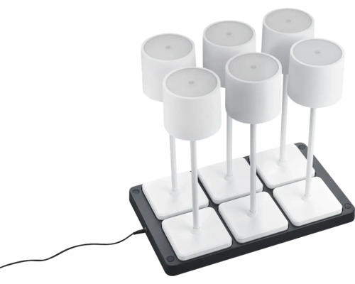 Șase lămpi de masă cu LED pe o bază pentru interior