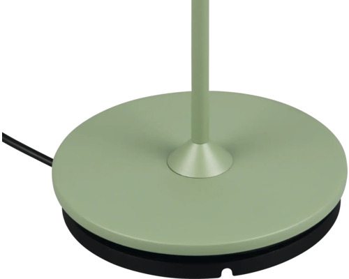 Prim-plan cu baza unui lampadar