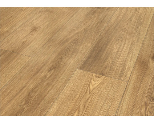 Montaj de podea laminată cu aspect de lemn